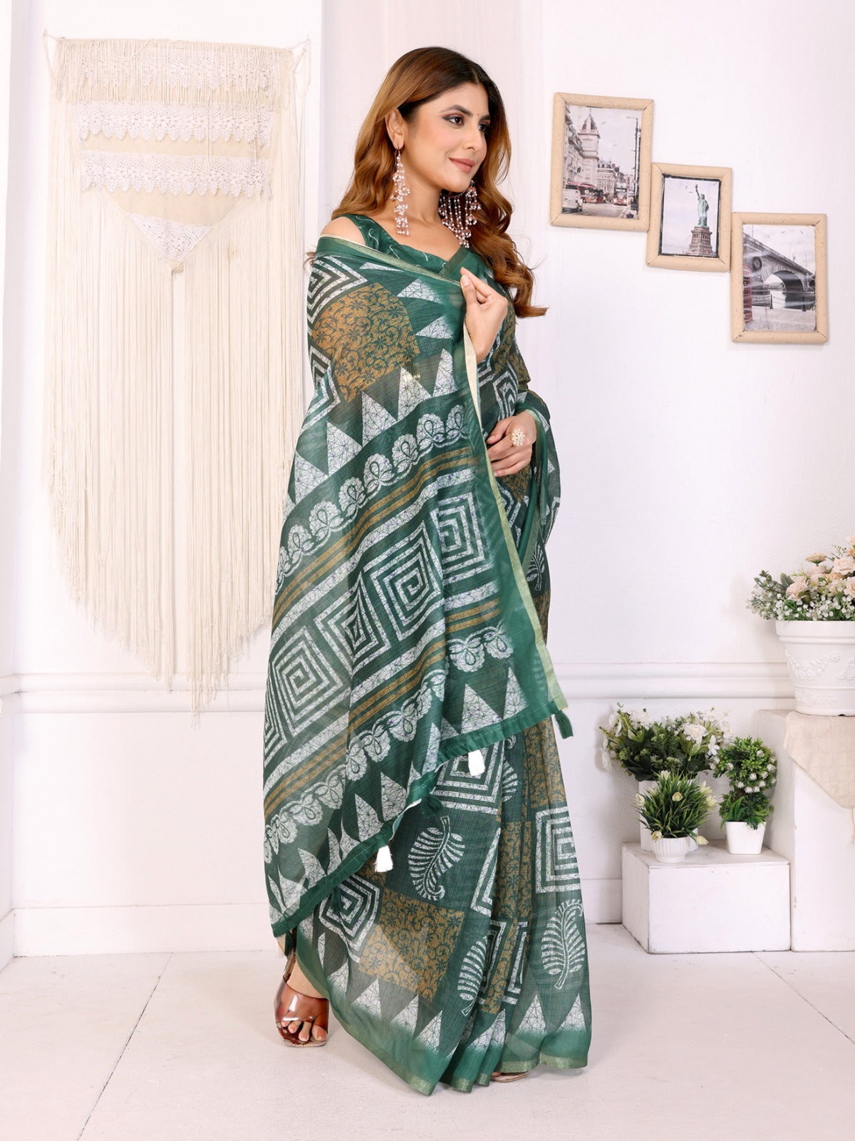 Bottle Green Chanderi Saree with White & Mustard Geometric Digital Print & Designer Blouse Piece
