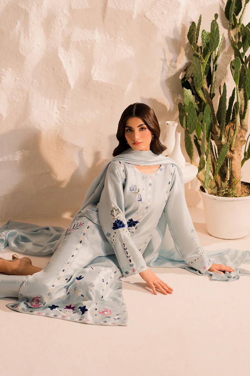 Women’s BSY Chanderi Silk Embroidered Kurta Set