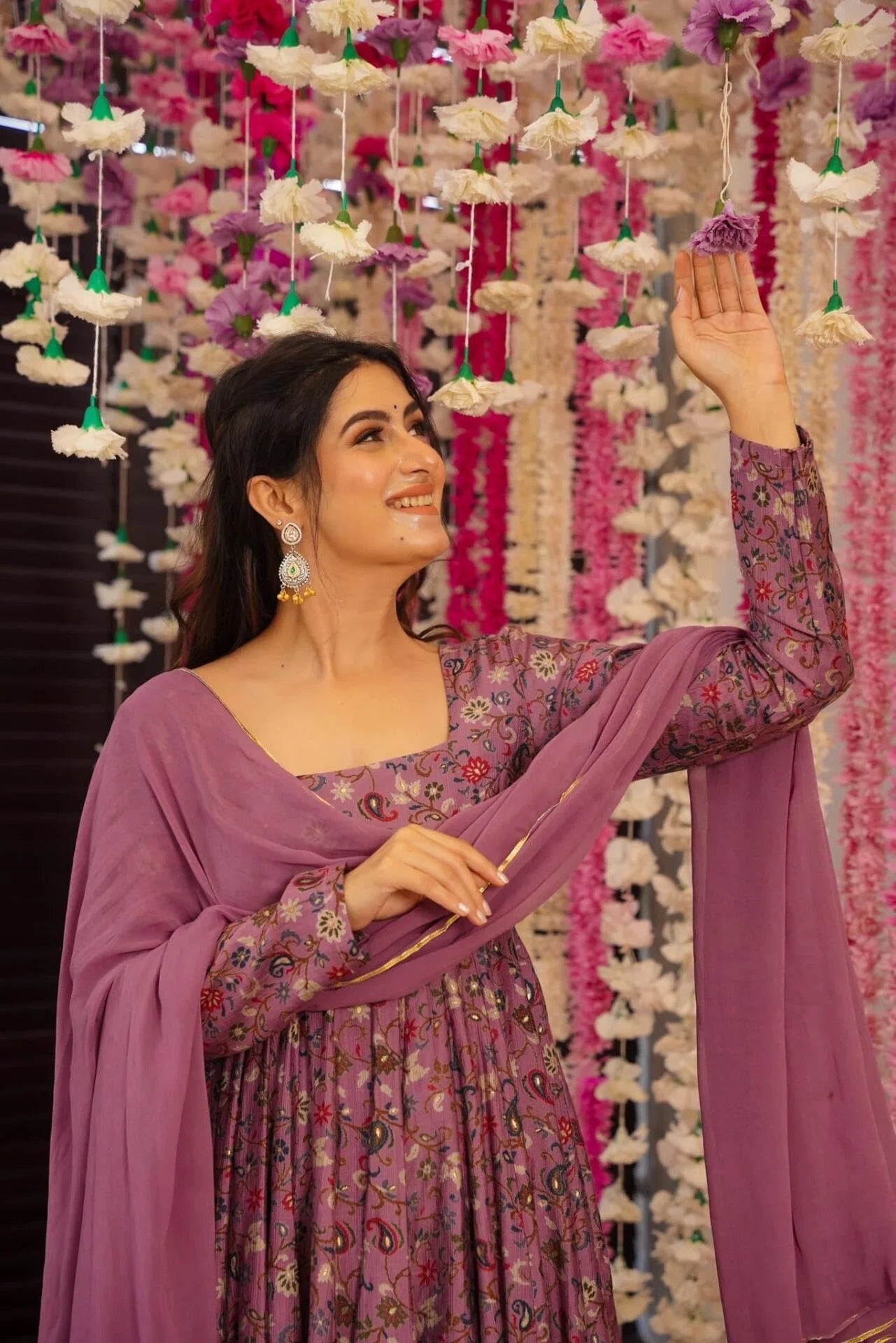 Women’s Foil Print Rayon Kurta Set with Chinnon Dupatta