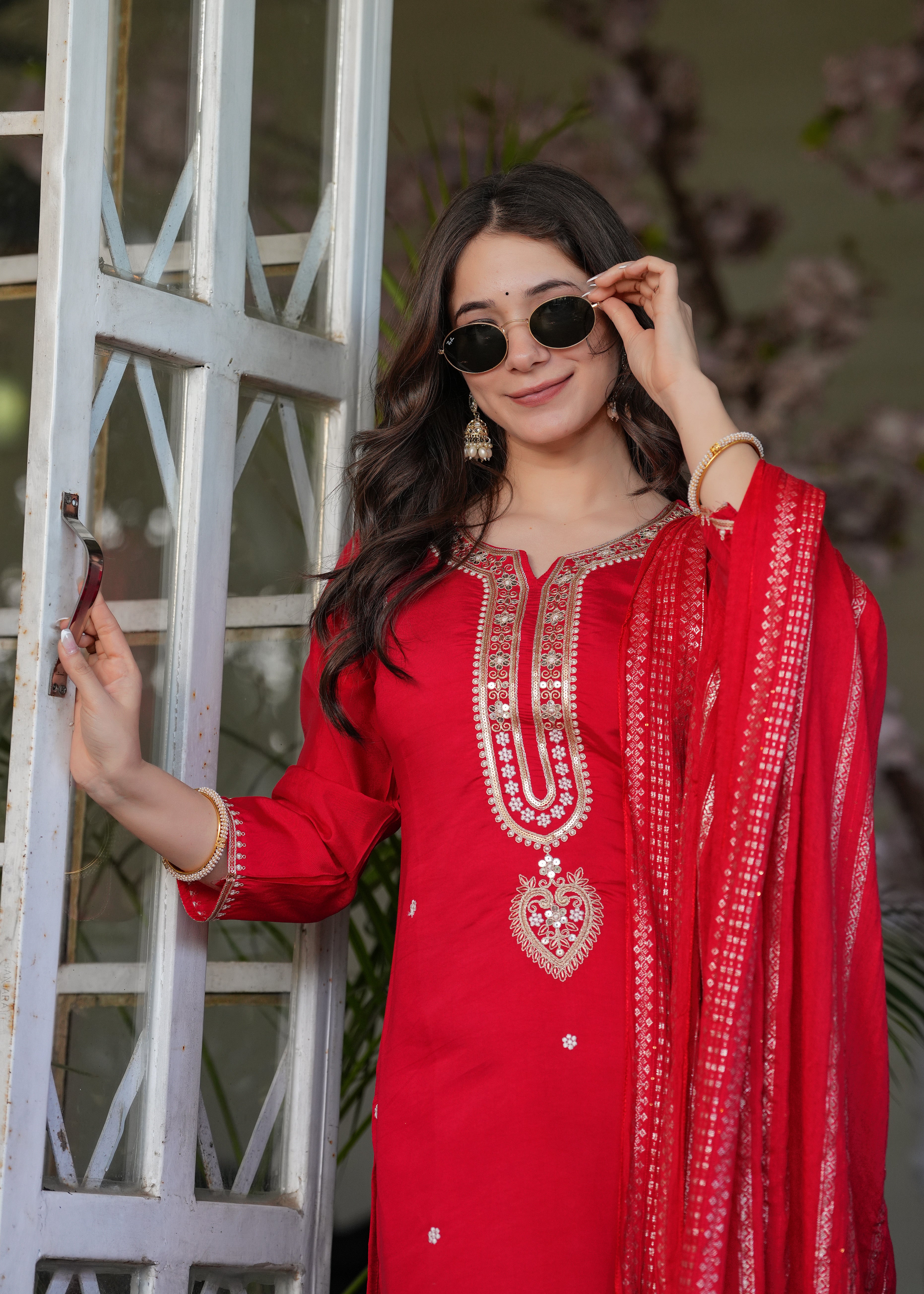 Women Viscose Chanderi Embroidered Kurta Set with Jacquard Dupatta – Festive Ethnic Wear