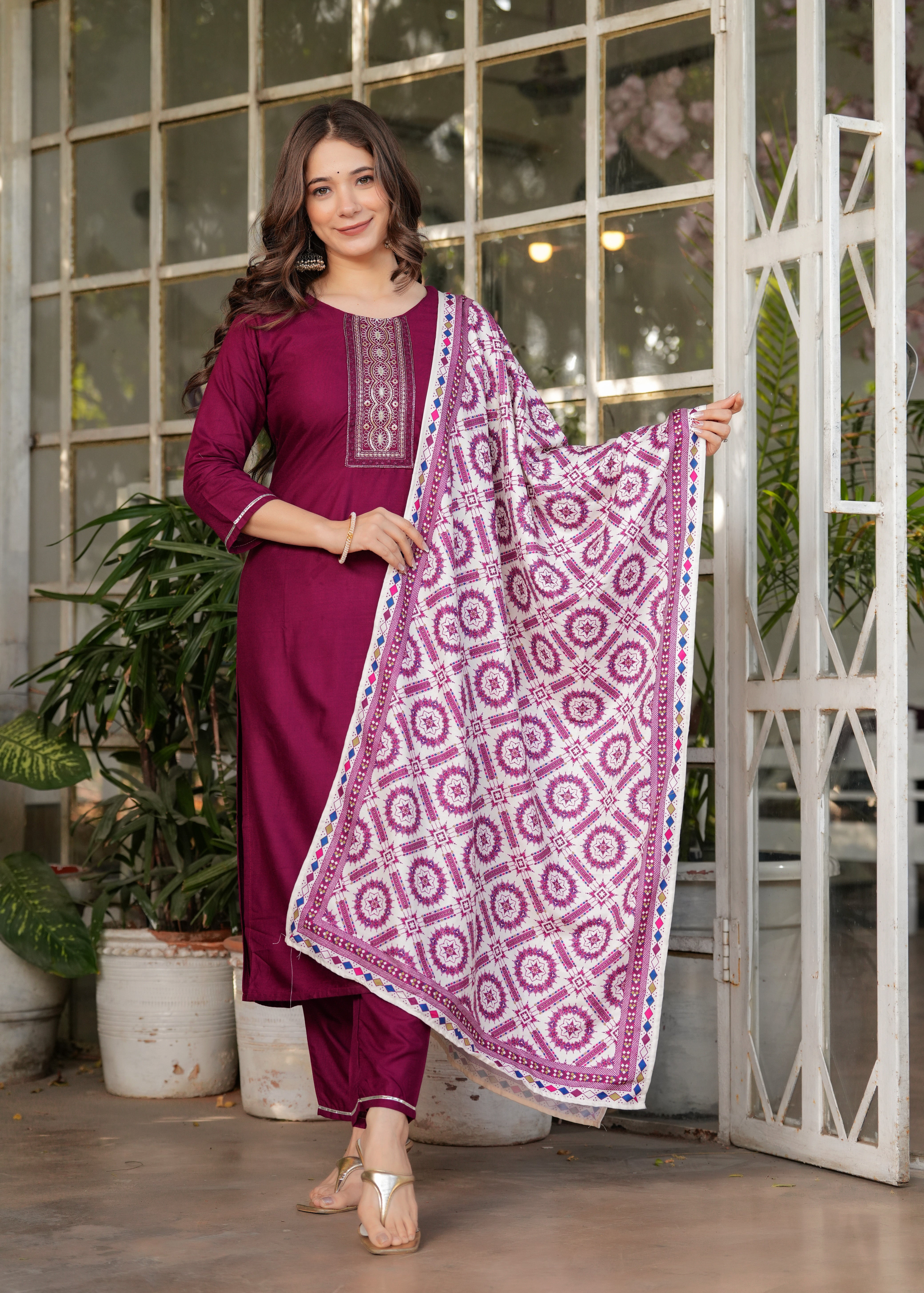 Rayon Embroidered Kurta Set with Muslin Printed Dupatta – Elegant Ethnic Wear