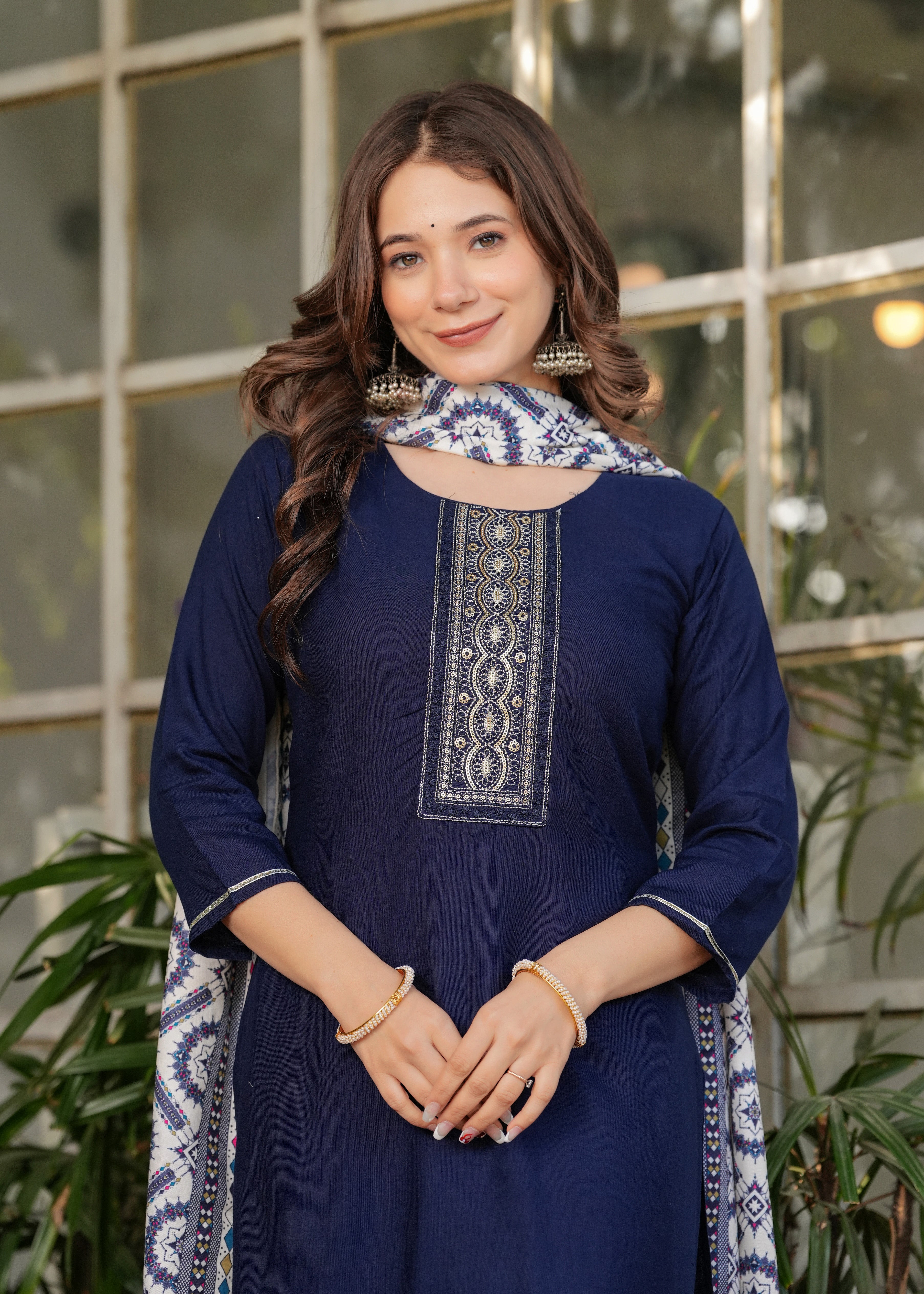 Rayon Embroidered Kurta Set with Muslin Printed Dupatta – Elegant Ethnic Wear