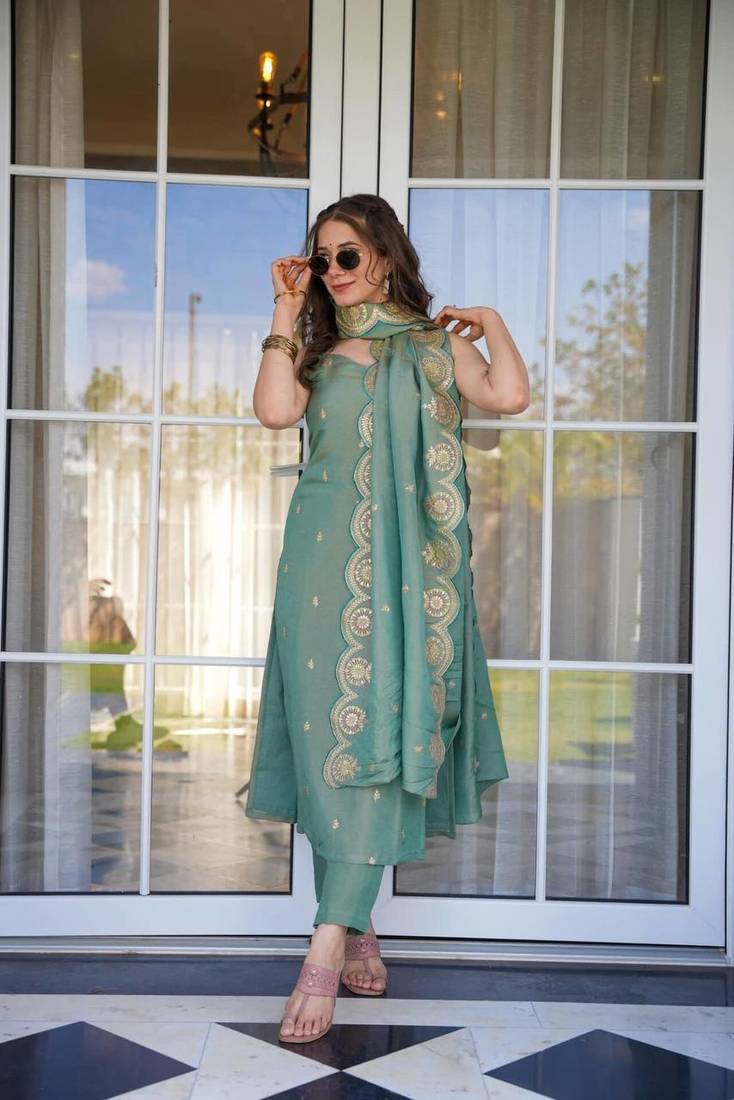 Women Viscose Zari Chanderi Embroidered Kurta Set with Dupatta – Elegant Ethnic Wear