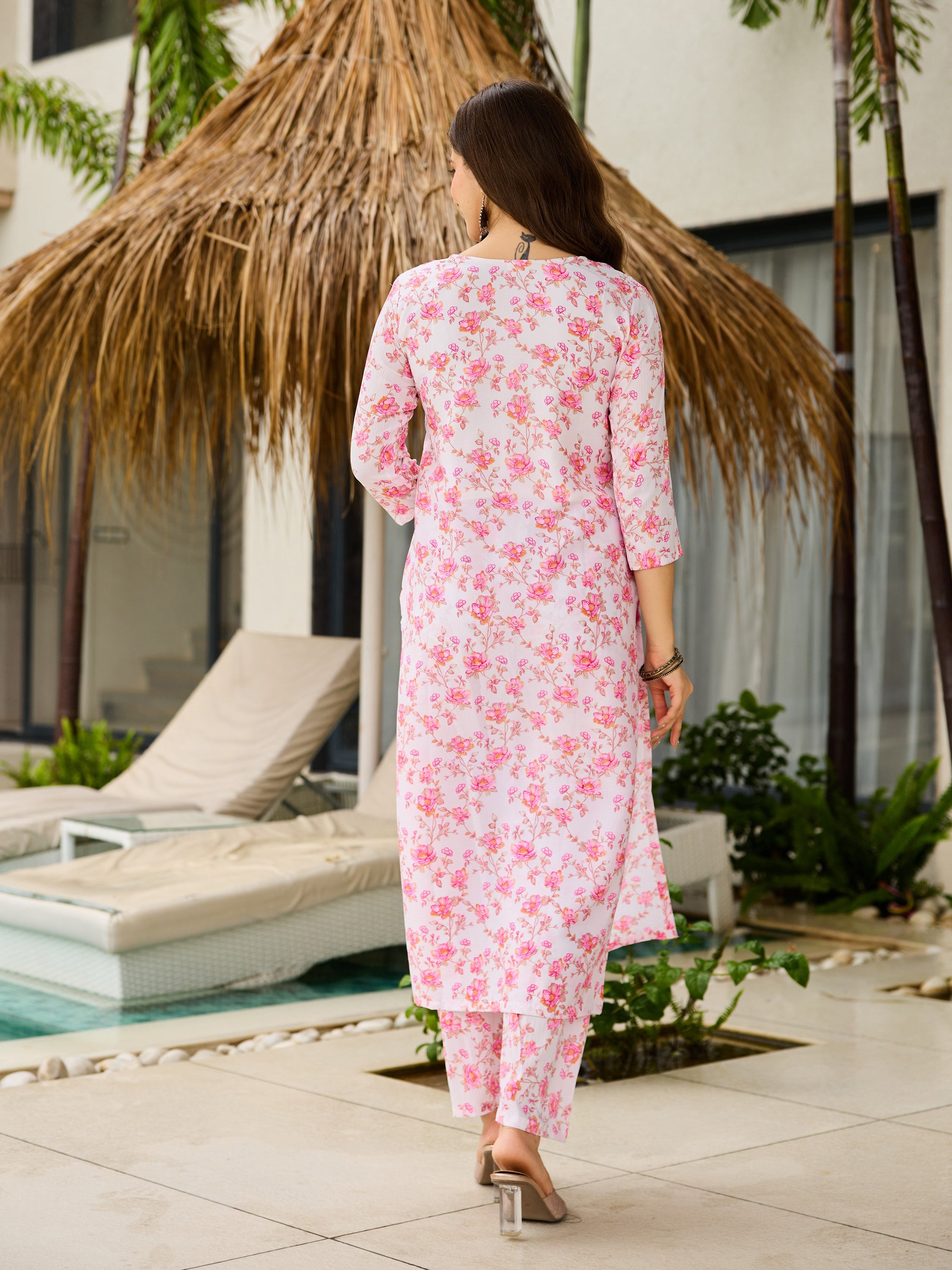 Floral Printed Silk Blend Kurti Set with Organza Dupatta – 3 Piece Ethnic Wear