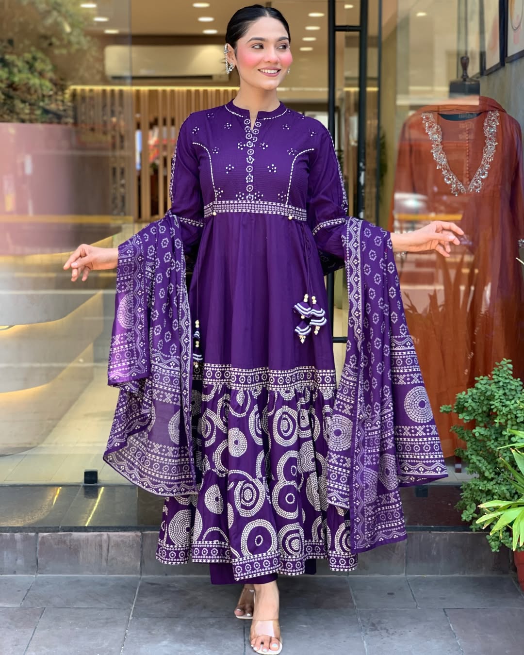 Elegant Muslin Cotton Kurti Pant Dupatta Set with Hand Print & Embroidery