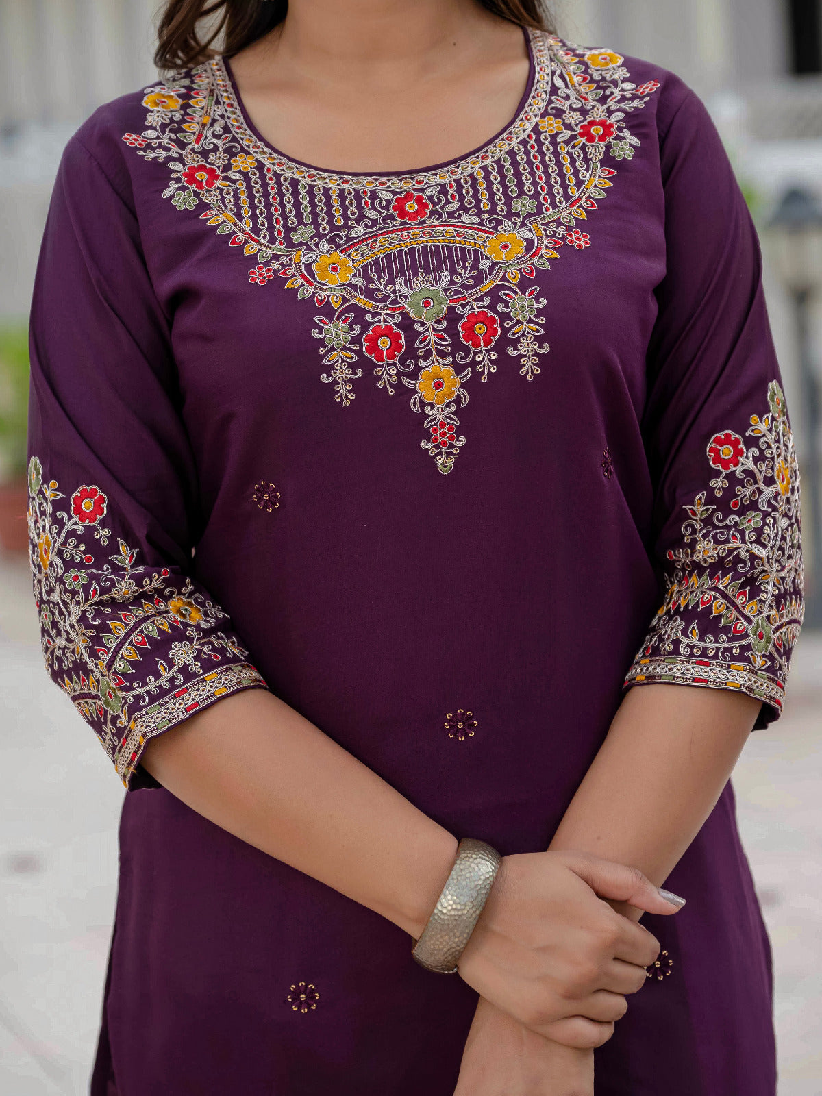Premium Roman Silk Embroidered Kurti Pant Dupatta Set – Jacquard Meena Dupatta