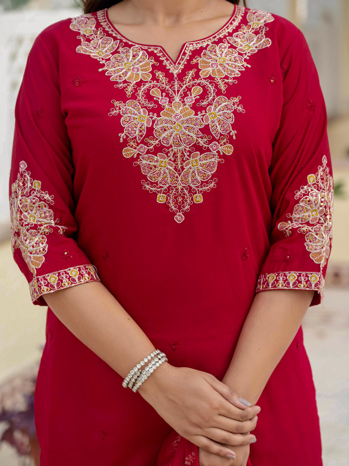 Premium Roman Silk Embroidered Kurti Pant Dupatta Set – Jacquard Dupatta
