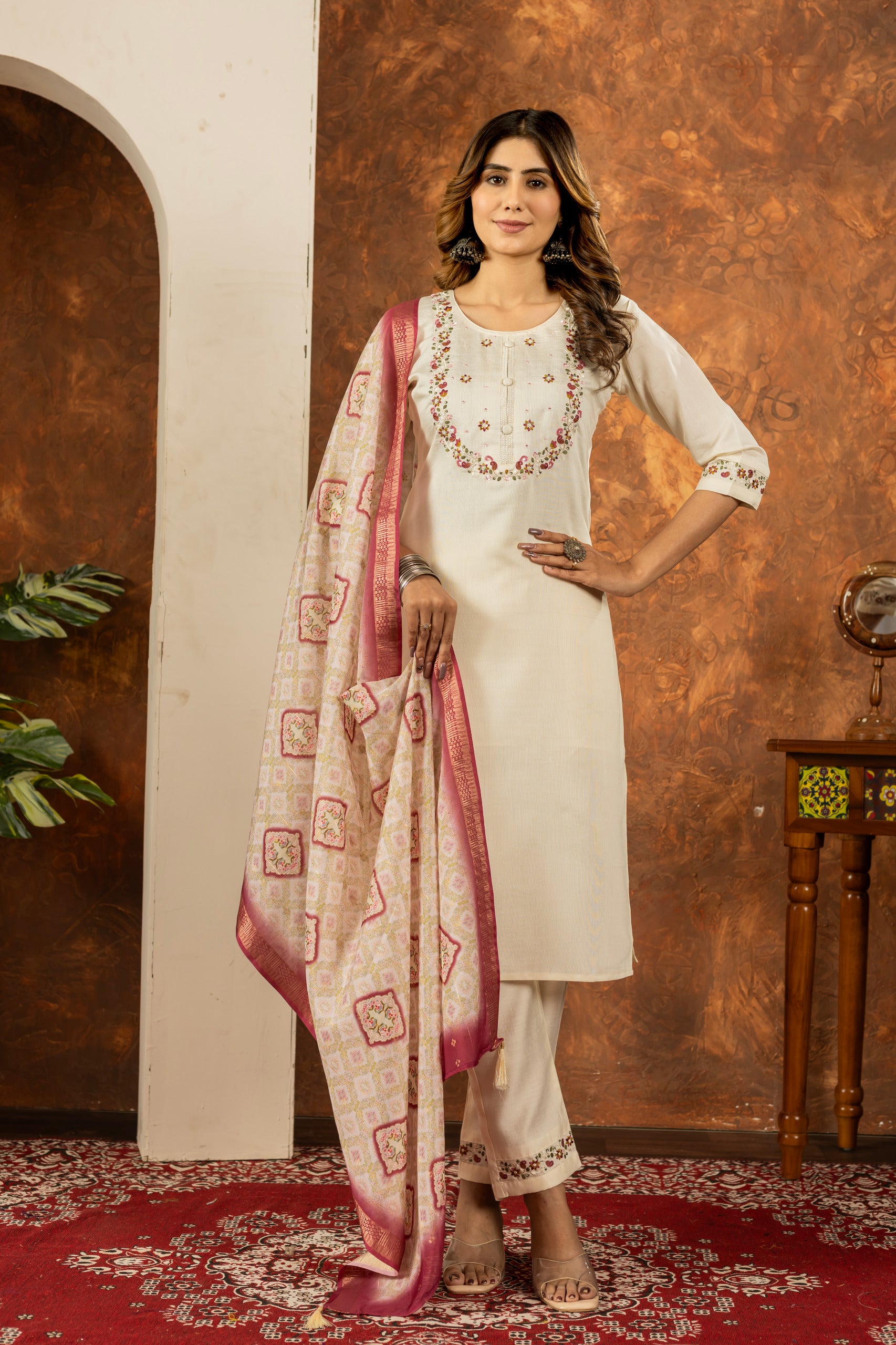 Elegant Embroidered Kurti Pant Dupatta Set