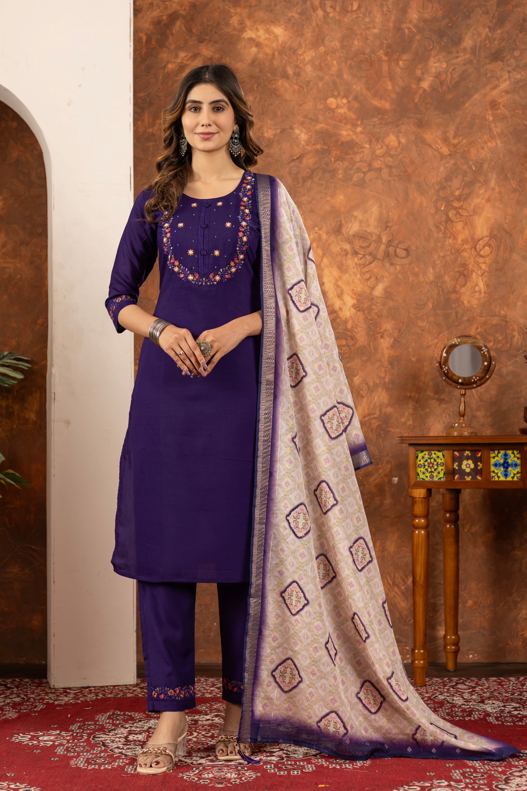 Elegant Embroidered Kurti Pant Dupatta Set