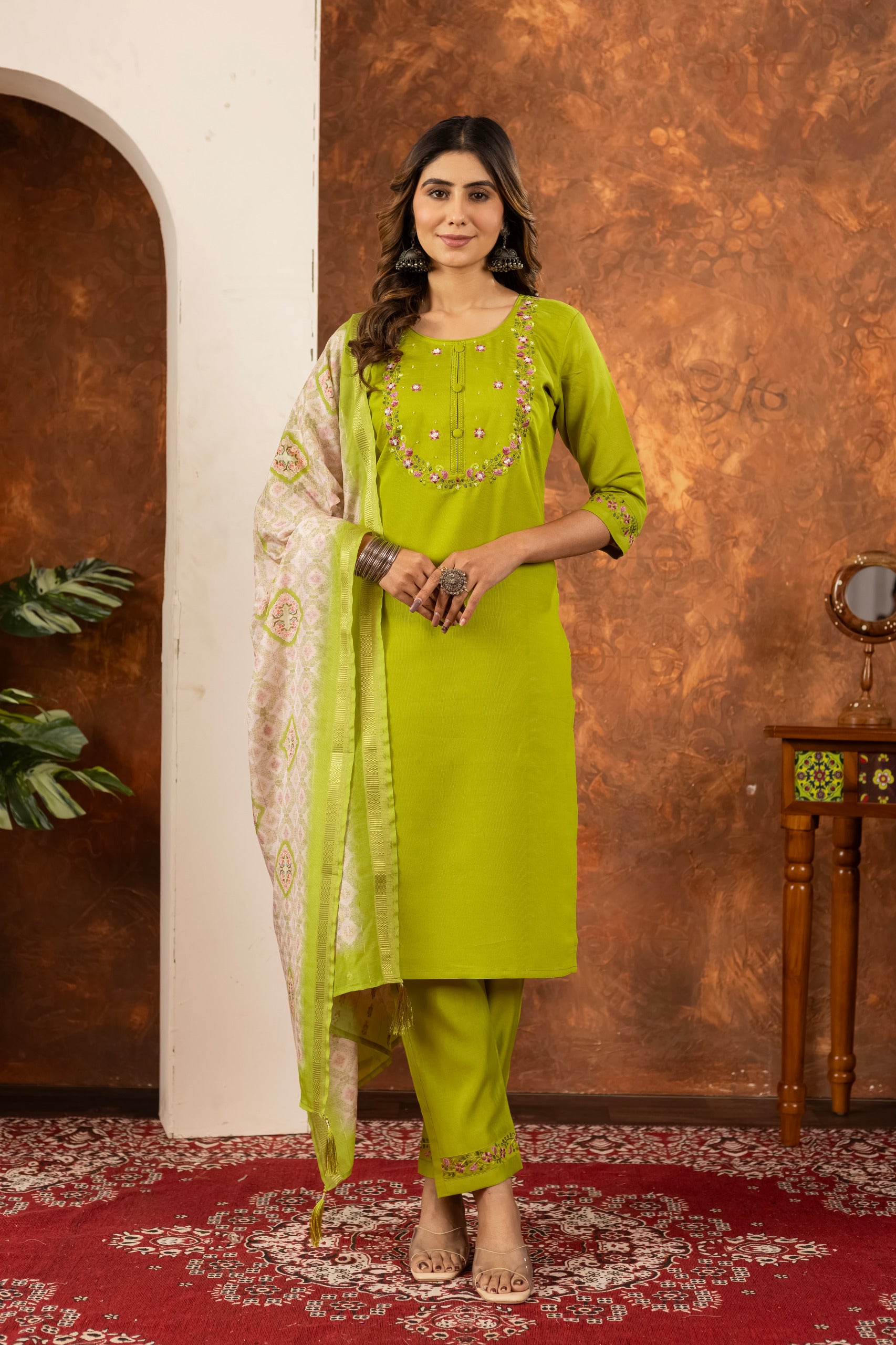 Elegant Embroidered Kurti Pant Dupatta Set