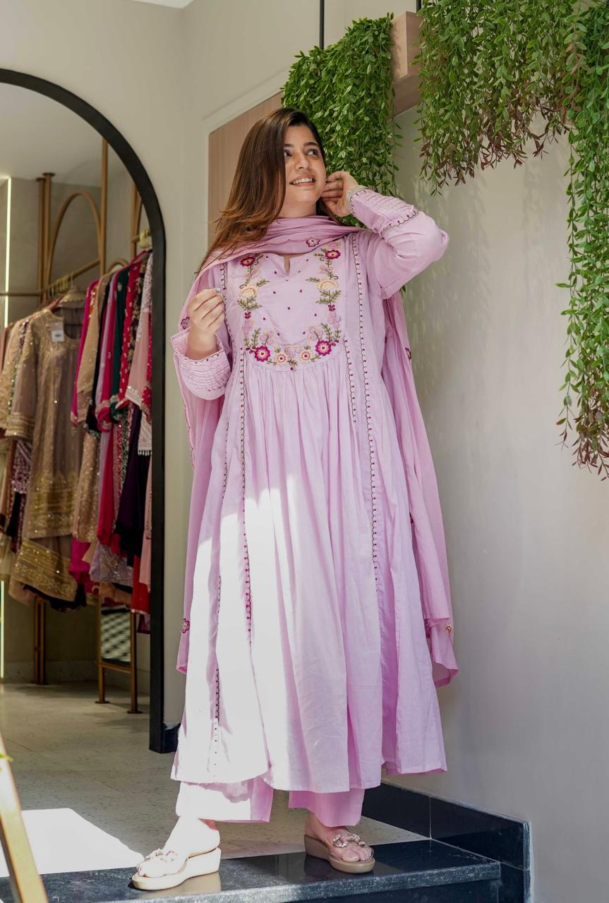 Embroidered Rayon Slub Kurta Set with Chanderi Cotton Dupatta